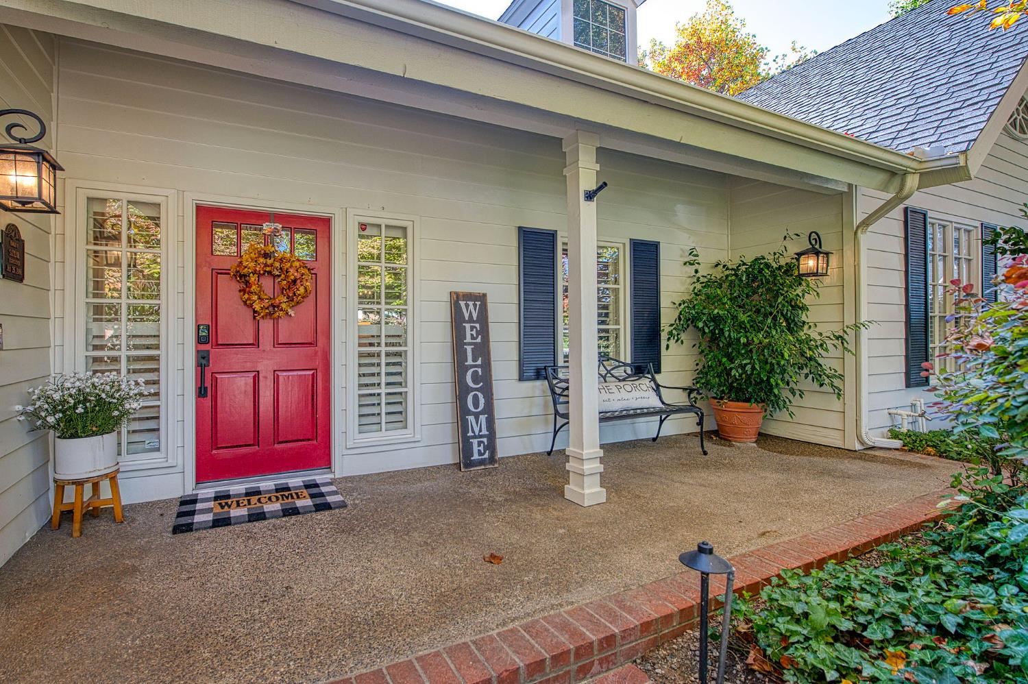 3659 W Spruce Ave, Fresno, CA 93711