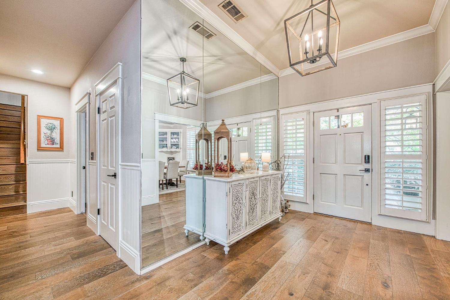 3659 W Spruce Ave, Fresno, CA 93711