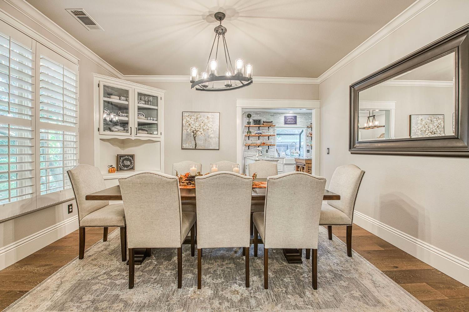 3659 W Spruce Ave, Fresno, CA 93711