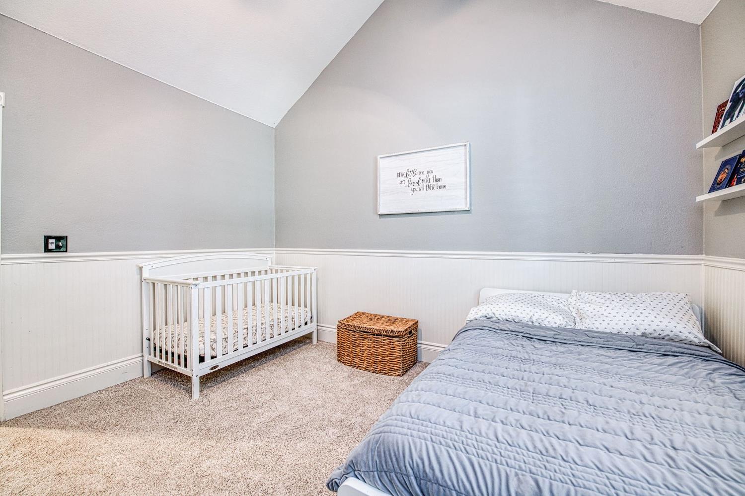 3659 W Spruce Ave, Fresno, CA 93711