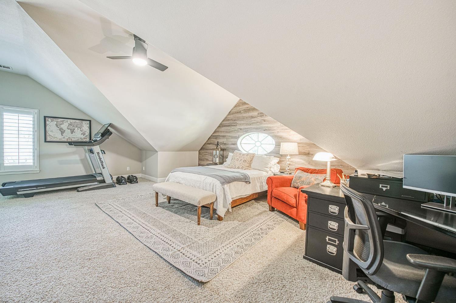 3659 W Spruce Ave, Fresno, CA 93711