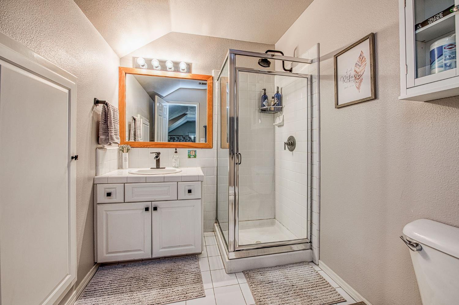 3659 W Spruce Ave, Fresno, CA 93711