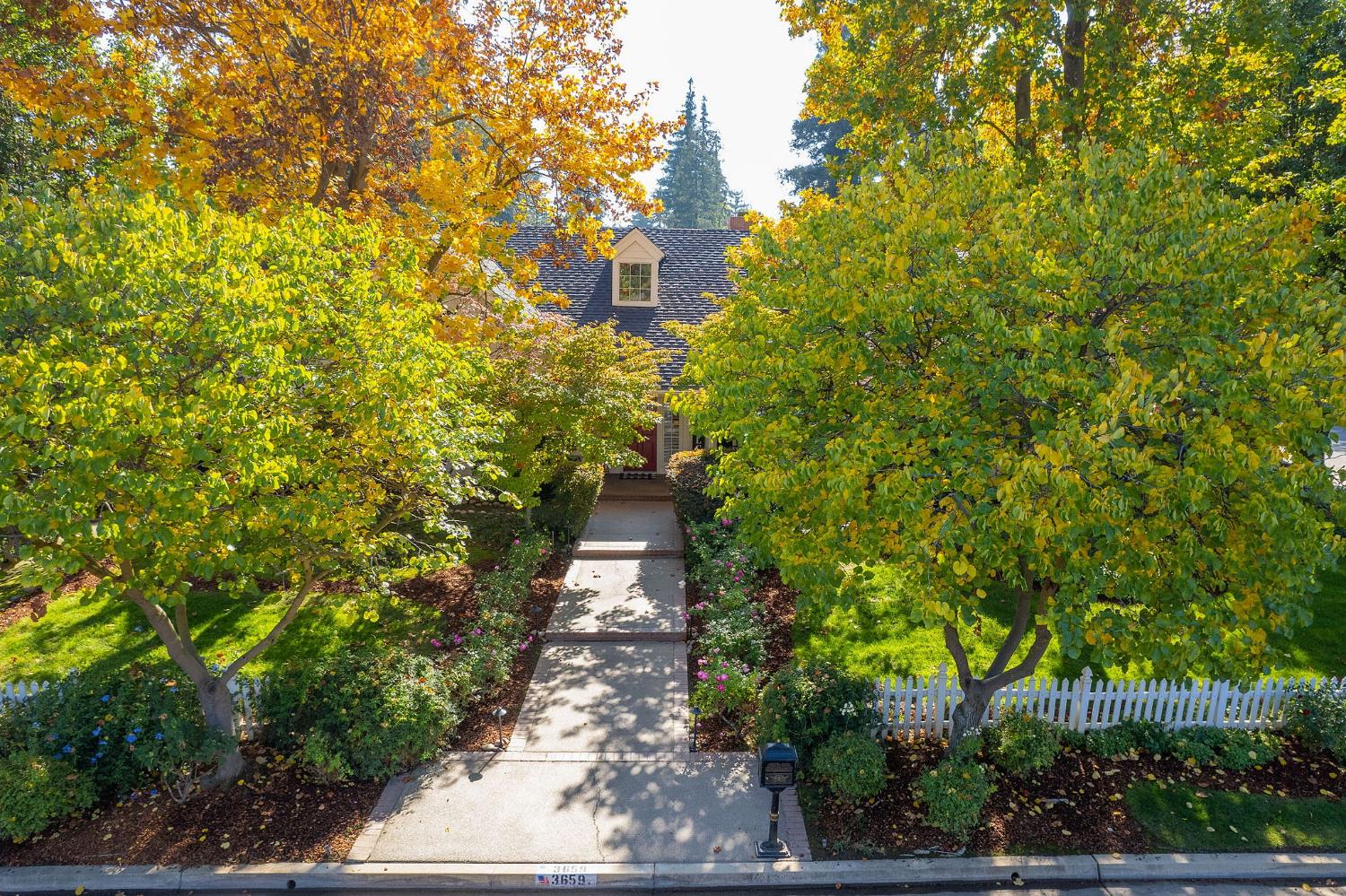 3659 W Spruce Ave, Fresno, CA 93711