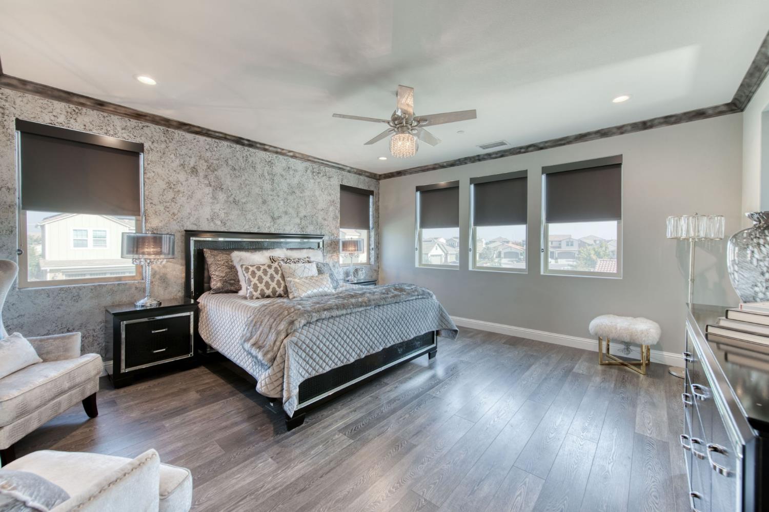 273 Meridian Ave, Madera, CA 93636