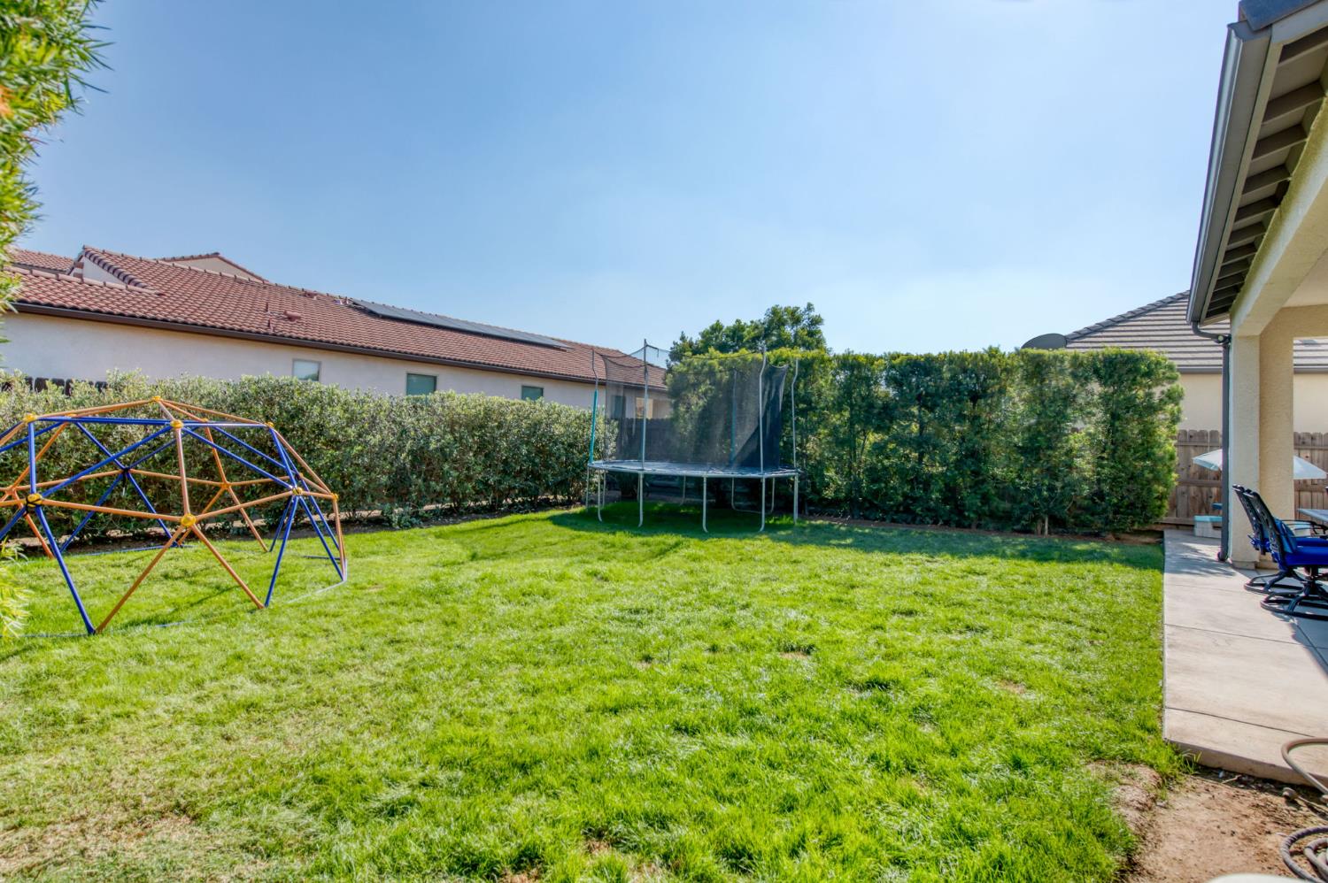 273 Meridian Ave, Madera, CA 93636