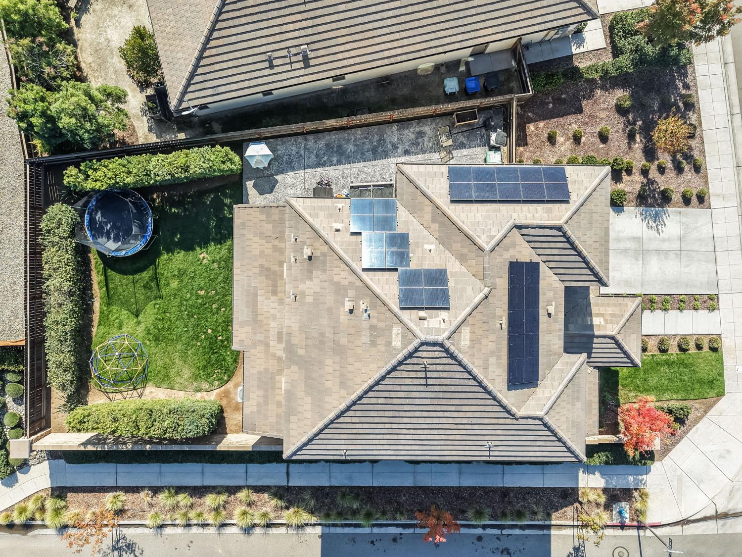 273 Meridian Ave, Madera, CA 93636