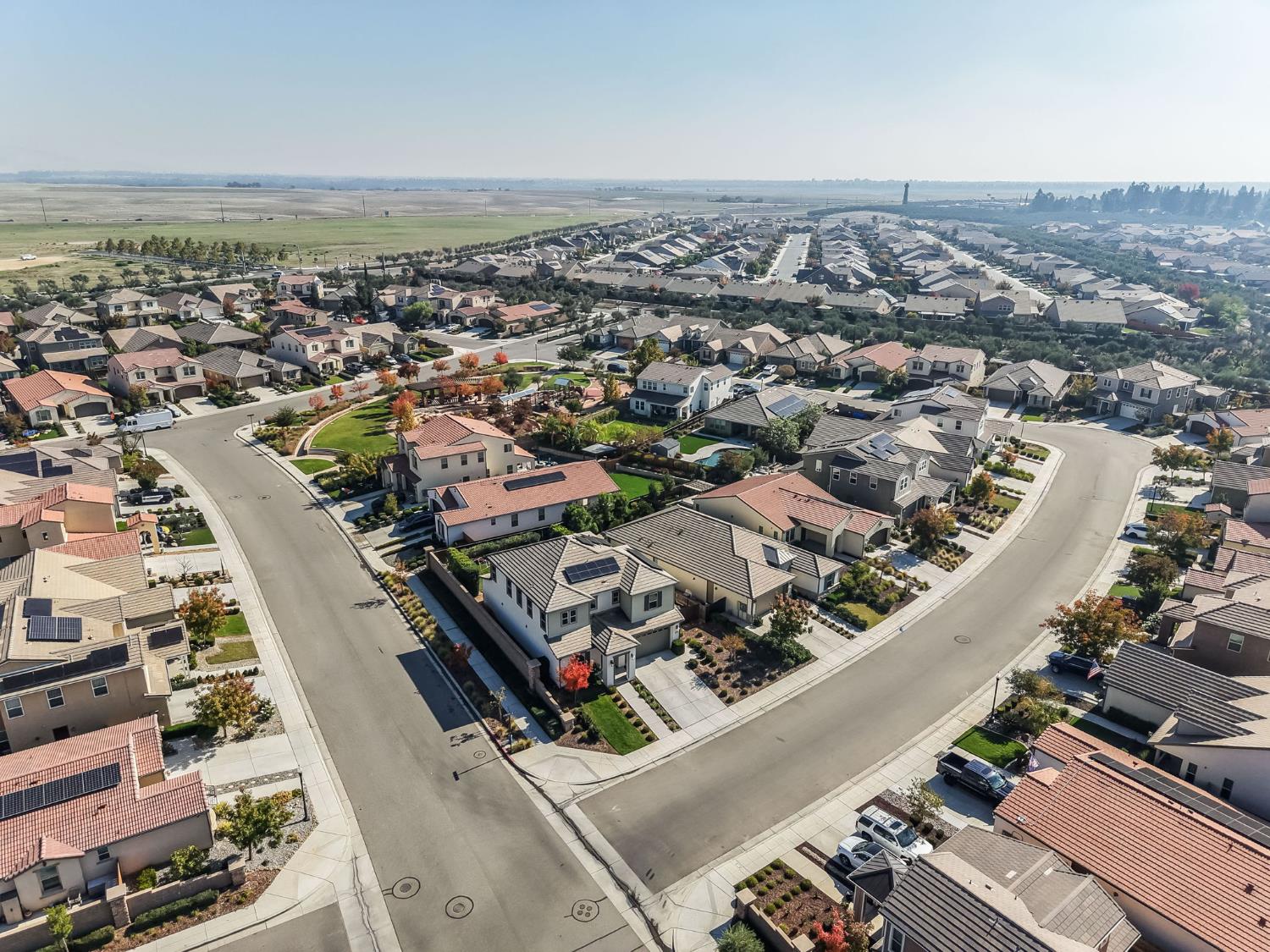 273 Meridian Ave, Madera, CA 93636