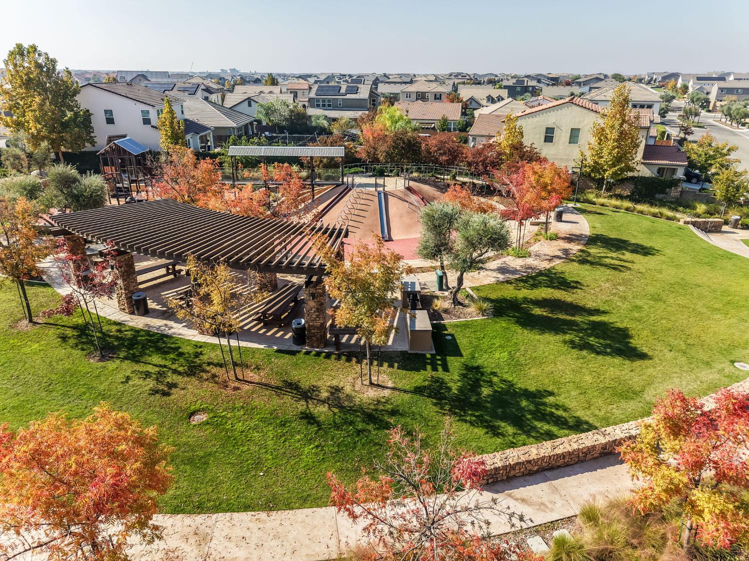 273 Meridian Ave, Madera, CA 93636