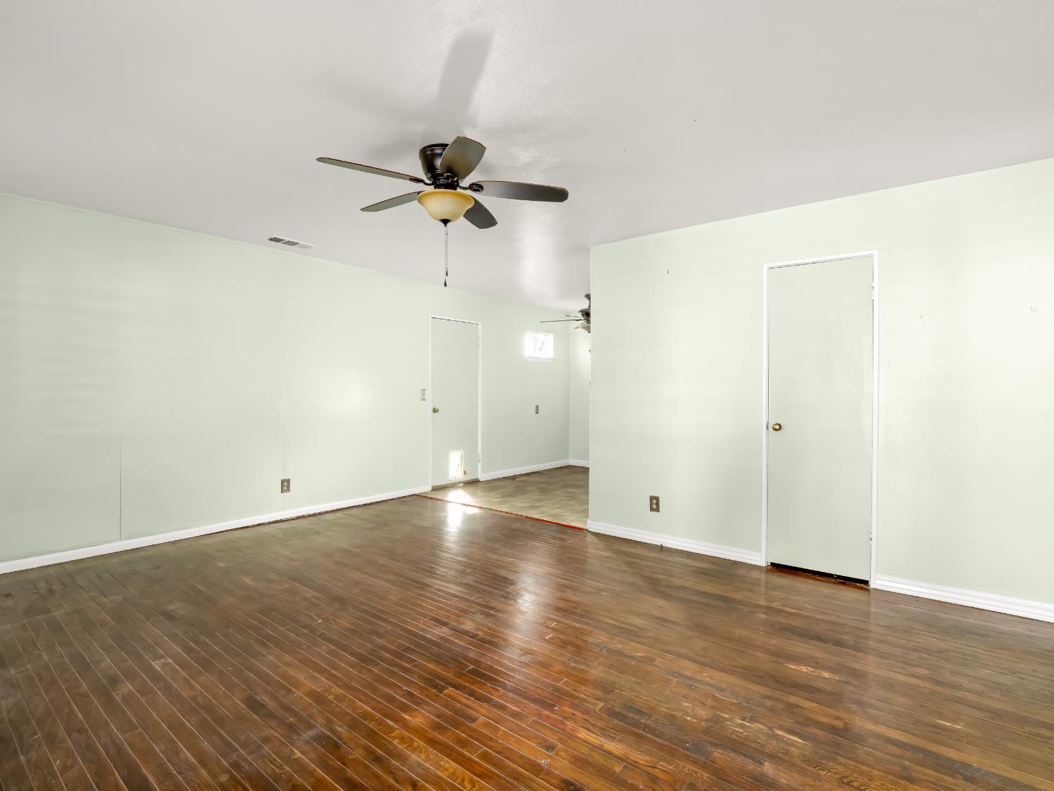 1824 Vasquez Dr, Firebaugh, CA 93622