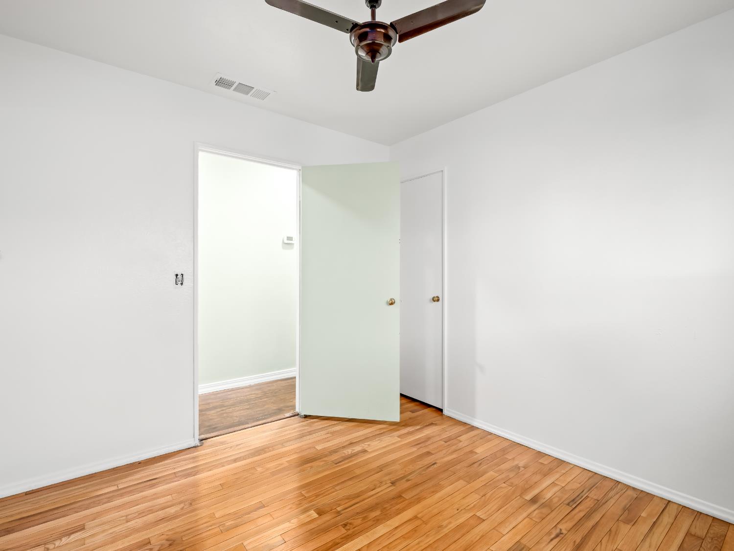 1824 Vasquez Dr, Firebaugh, CA 93622