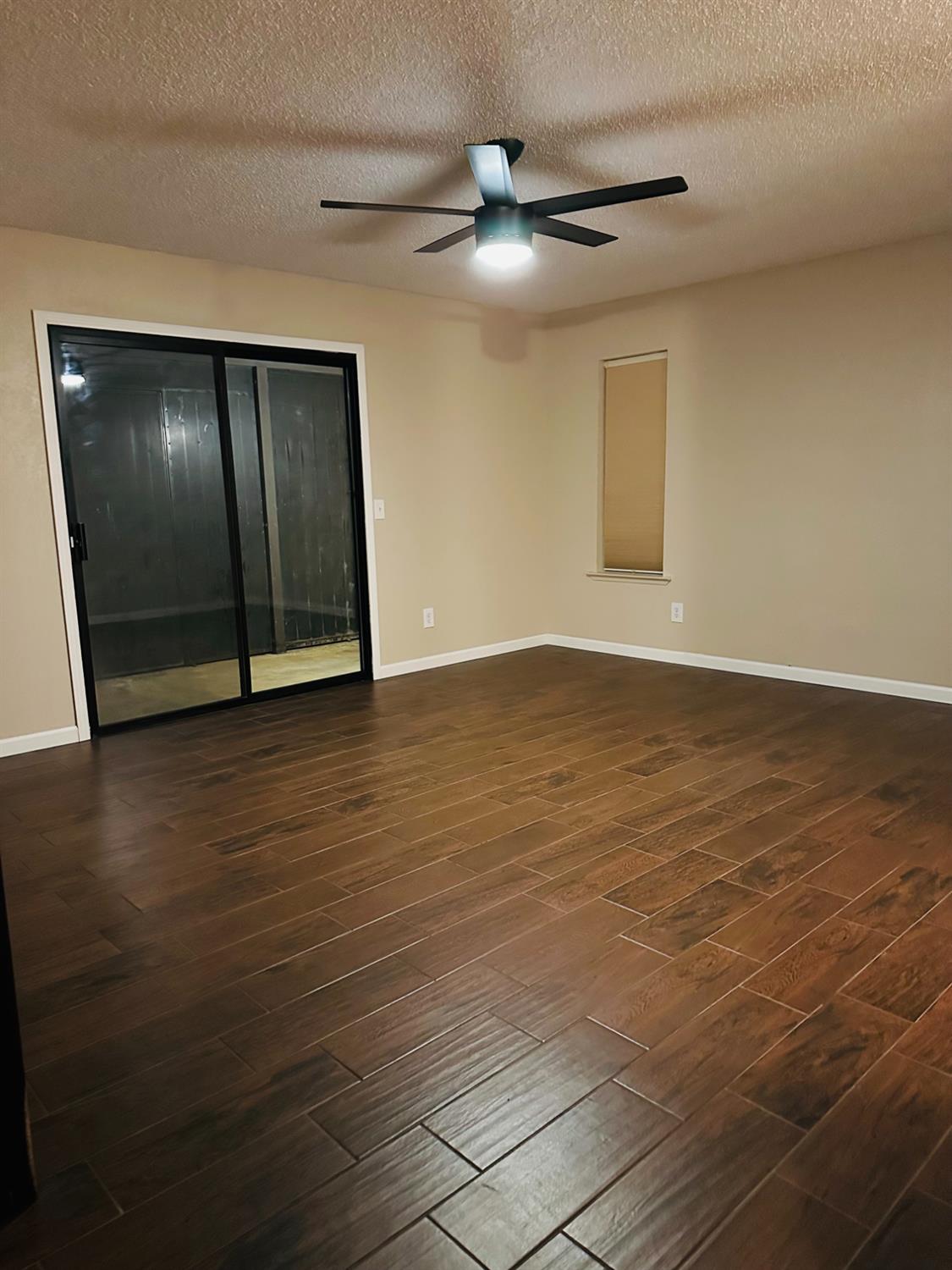 4985 E Butler Ave #109, Fresno, CA 93727