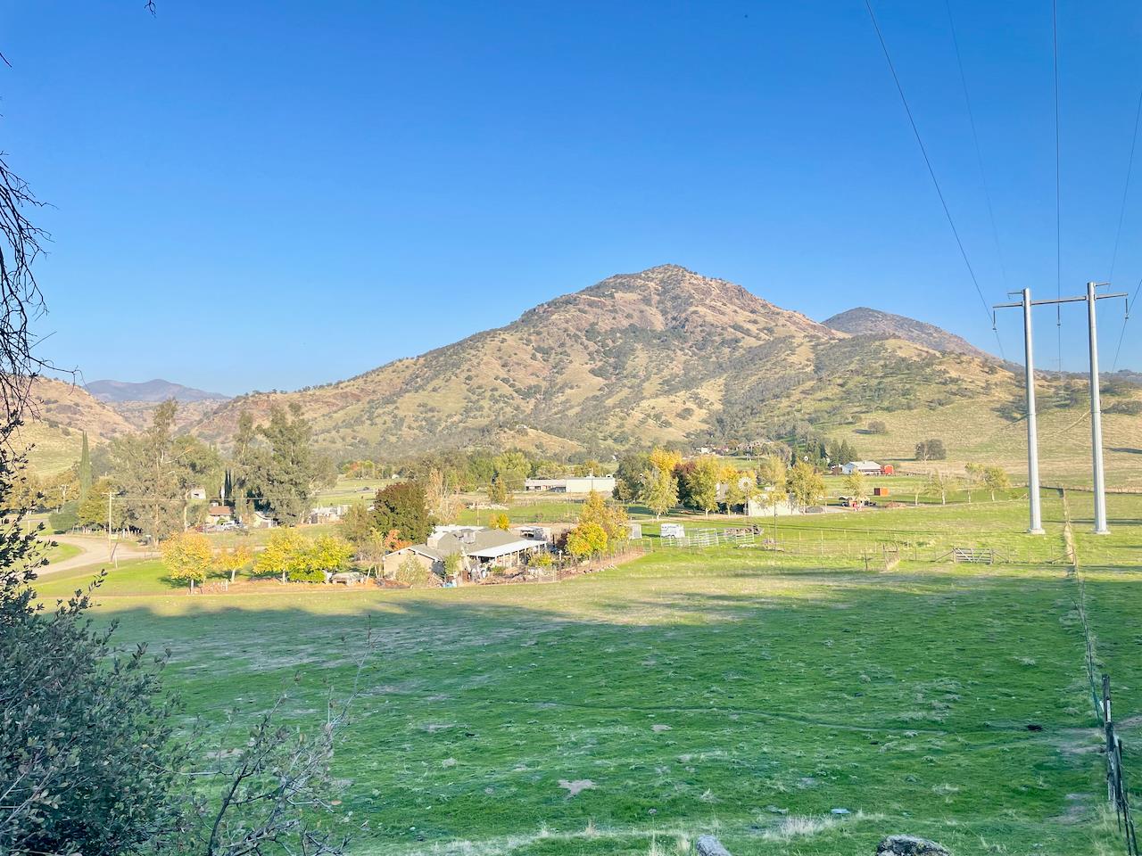 0 0 Bellows Dr, Sanger, CA 93657