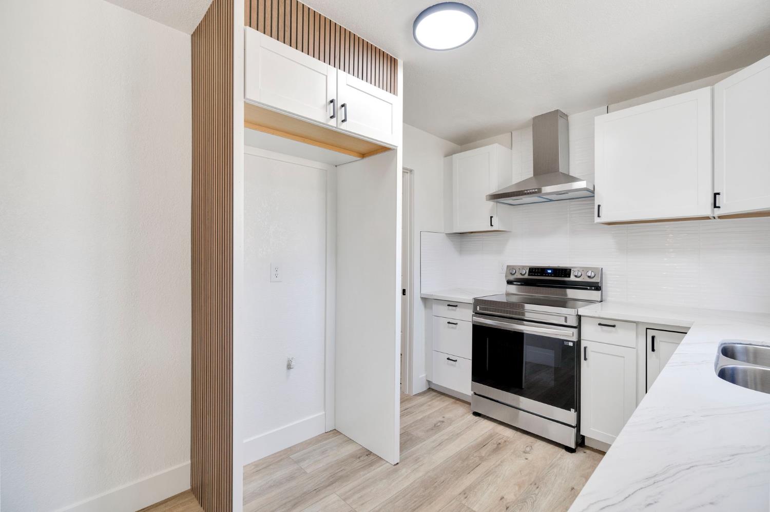 26958 John F Kennedy Ct, Madera, CA 93637