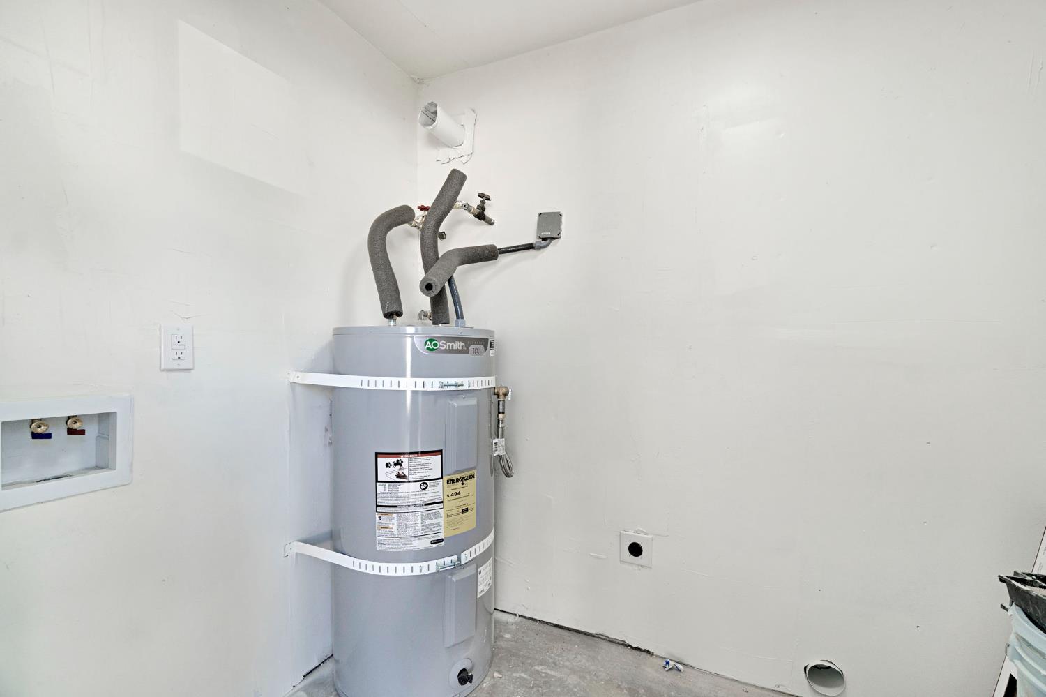 26958 John F Kennedy Ct, Madera, CA 93637