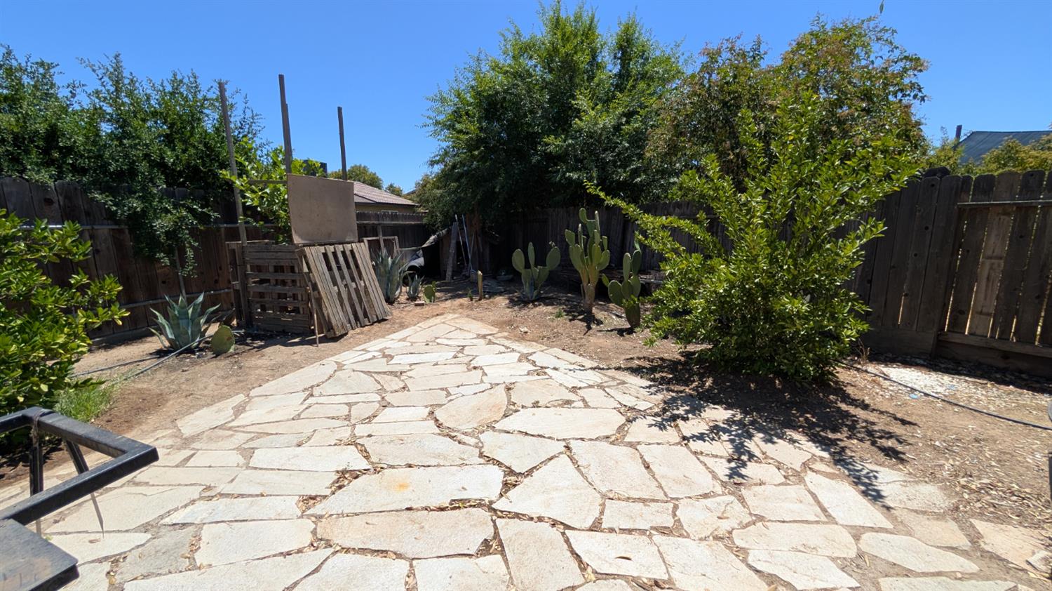 1650 Jaden Ct, Madera, CA 93638