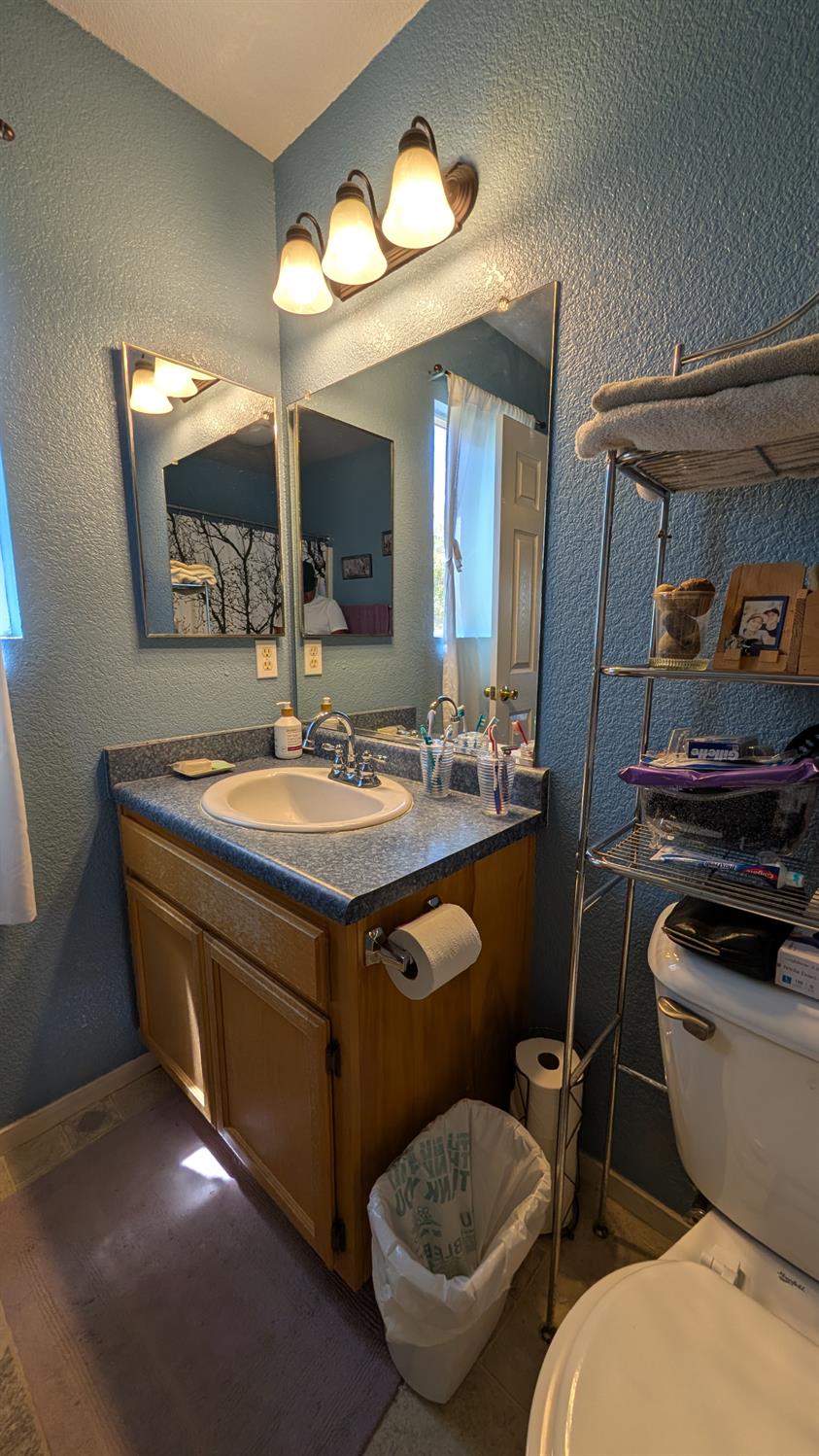 1650 Jaden Ct, Madera, CA 93638