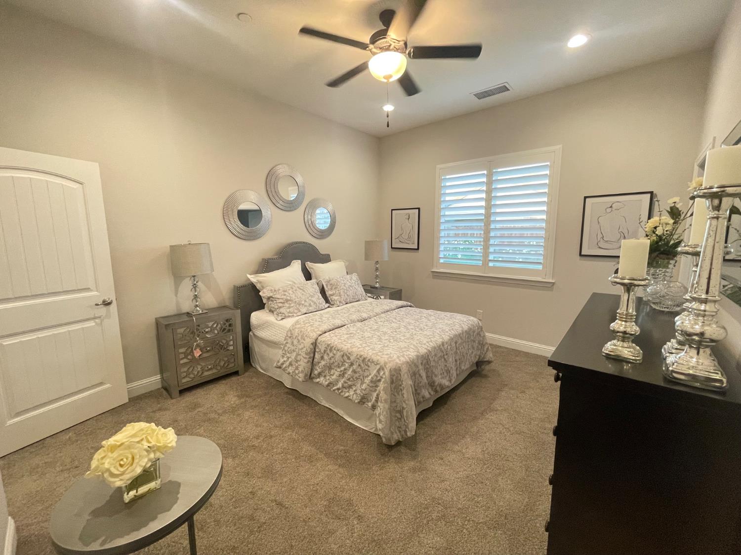 16190 West David, Kerman, CA 93630