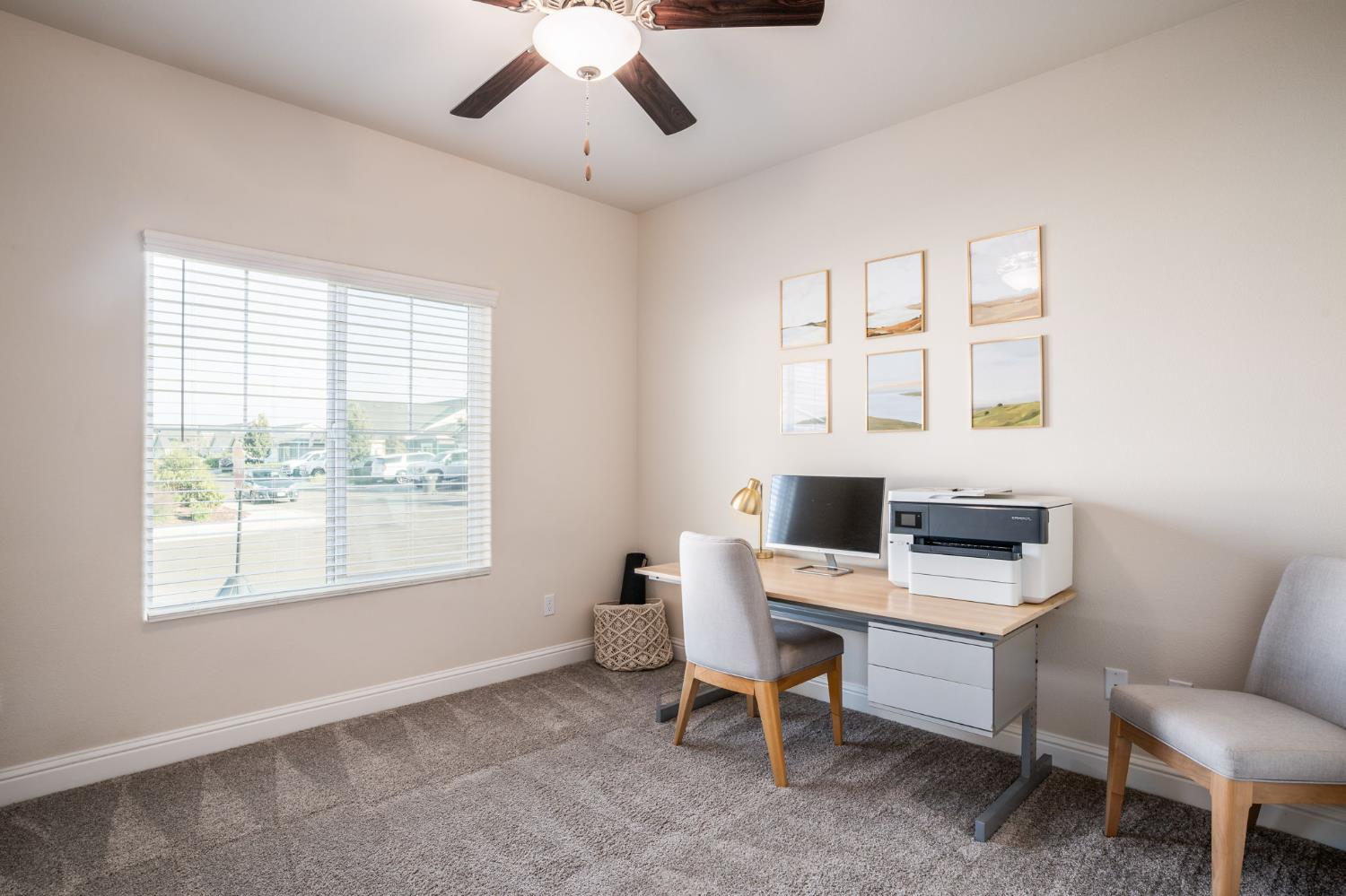 1797 Clearwater St, Tulare, CA 93274