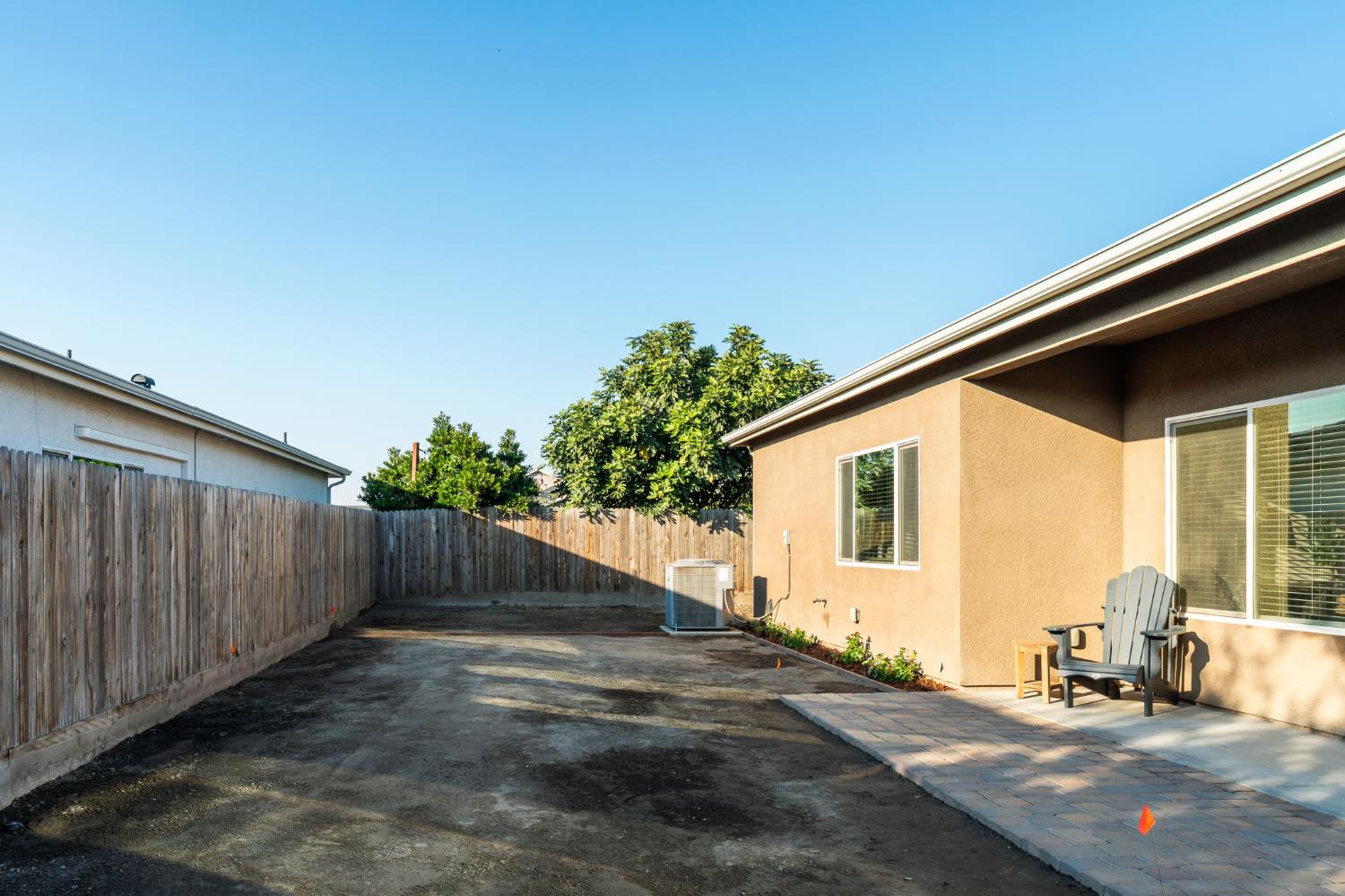 1797 Clearwater St, Tulare, CA 93274