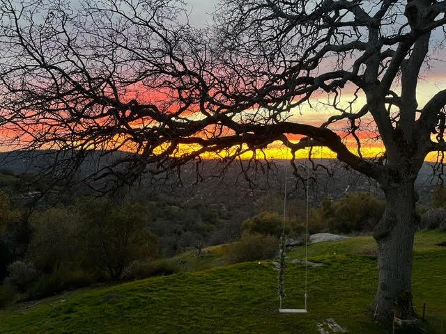 30670 Sentinel Dr, Coarsegold, CA 93614