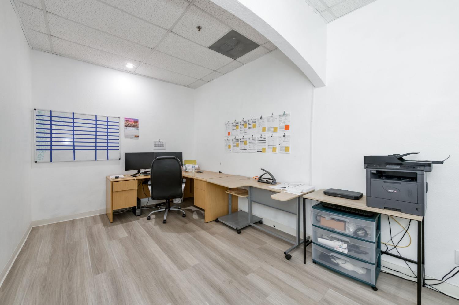 90 E Magill Ave, Fresno, CA 93710