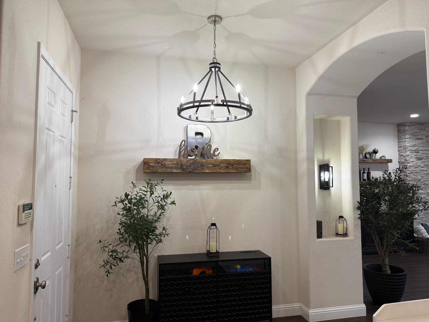 2722 Calimyrna Ave, Clovis, CA 93611