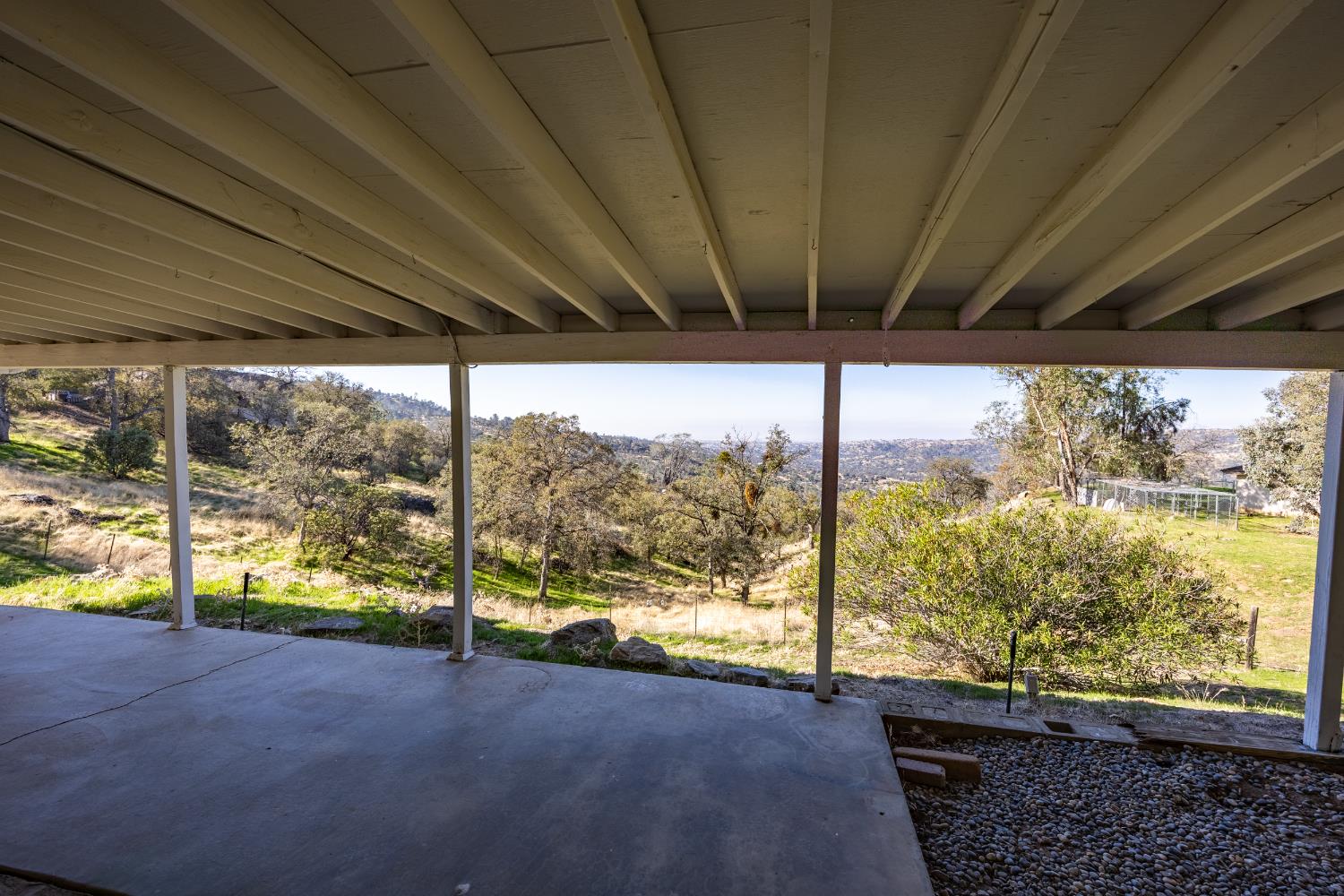 41443 Roaring River Ct, Coarsegold, CA 93614