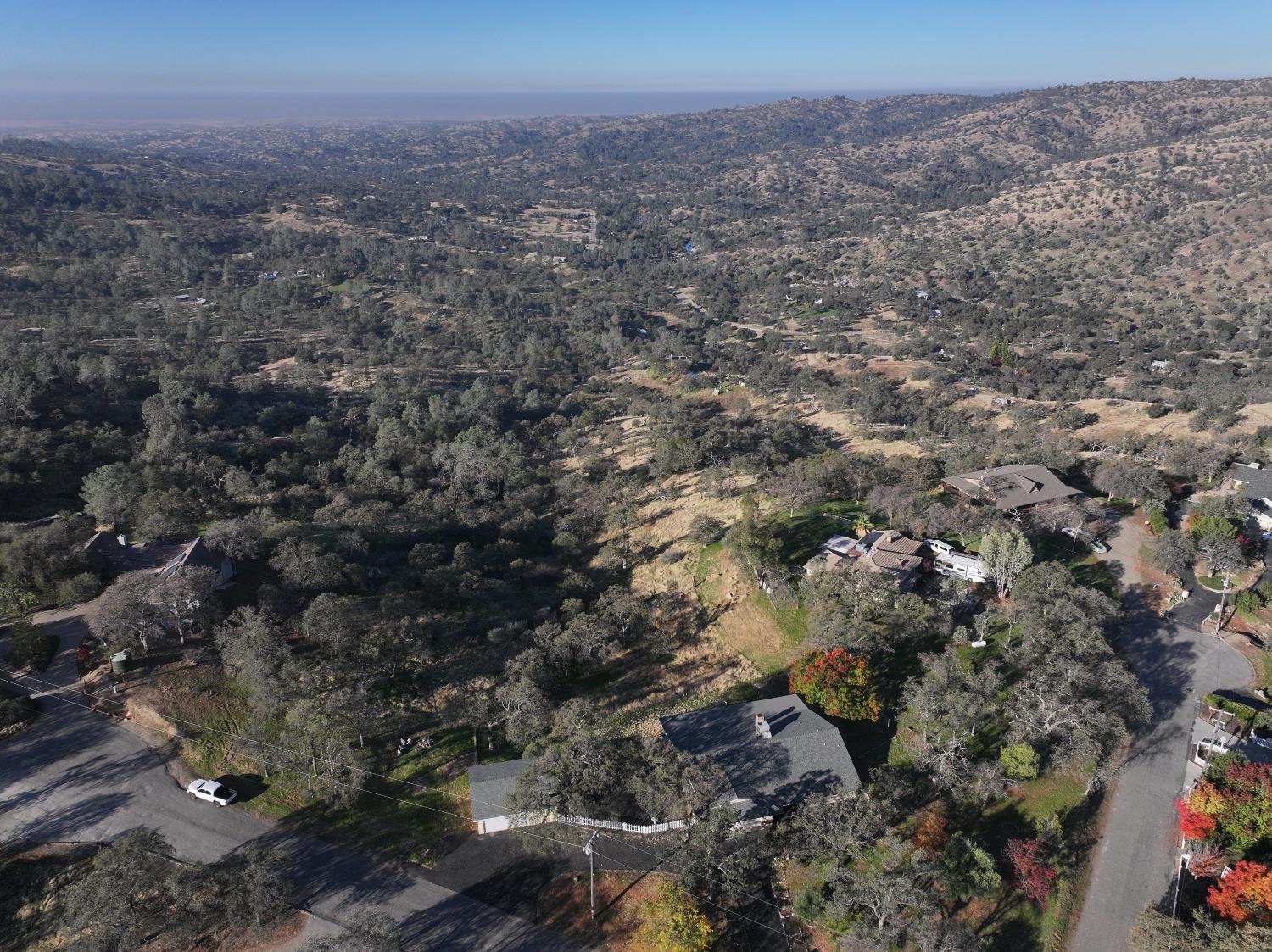 41443 Roaring River Ct, Coarsegold, CA 93614