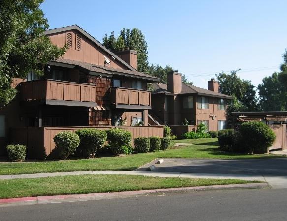 4860 E Lane Ave #104, Fresno, CA 93727
