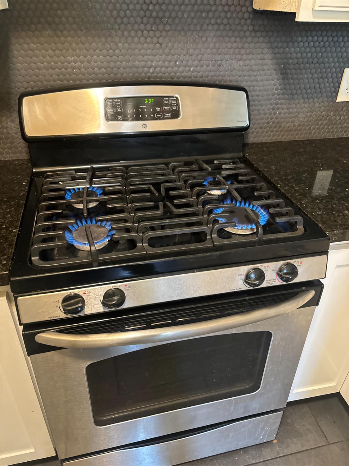 4860 E Lane Ave #104, Fresno, CA 93727