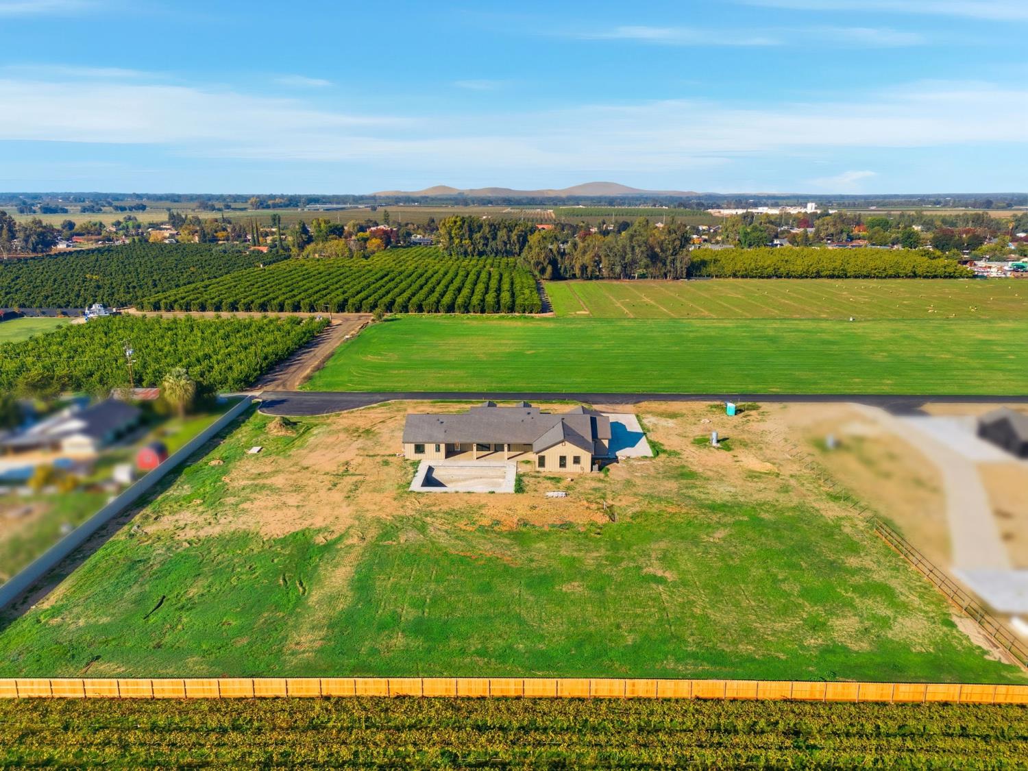 605 S Anderson B Rd, Exeter, CA 93221