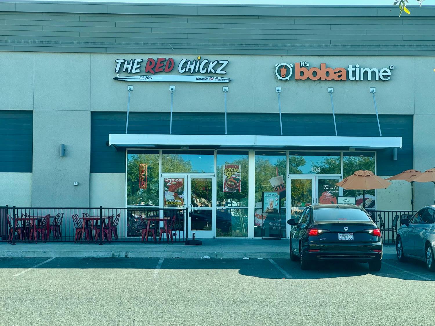 3520 N Blackstone Ave, Fresno, CA 93726