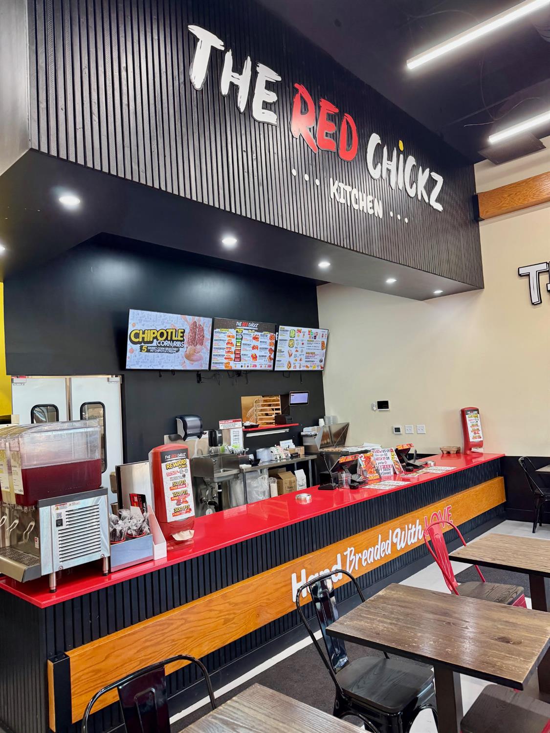 3520 N Blackstone Ave, Fresno, CA 93726