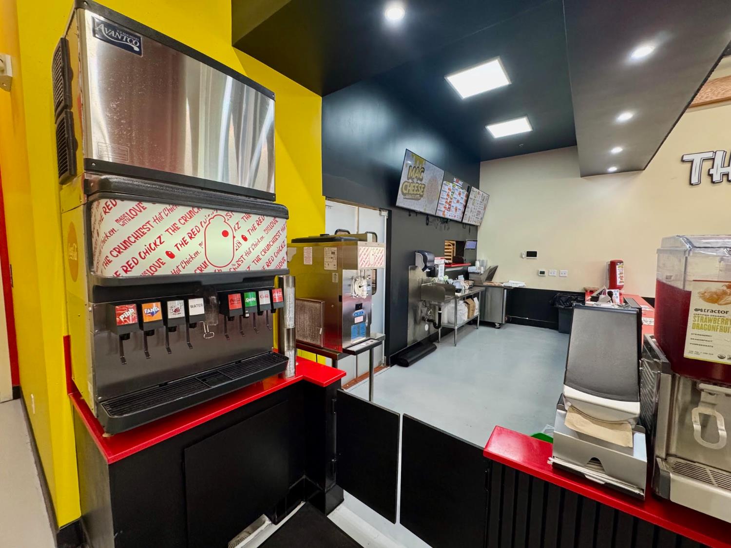 3520 N Blackstone Ave, Fresno, CA 93726