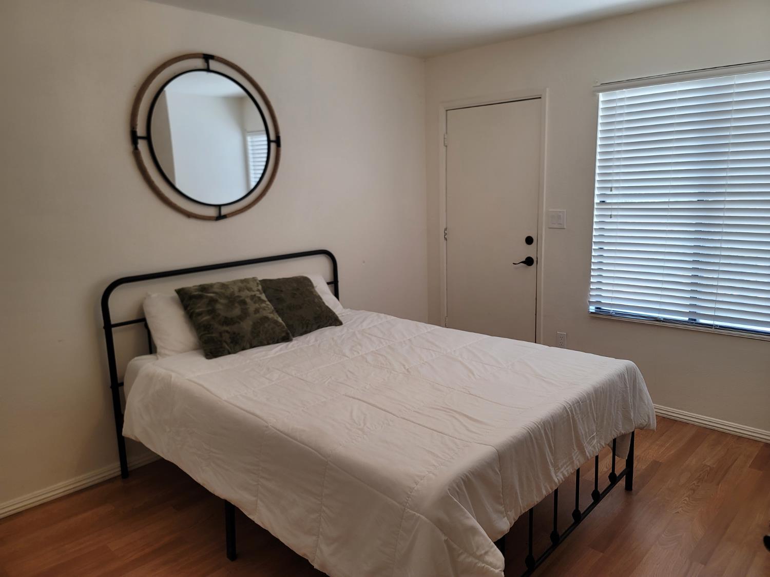 50689 Critter Creek Ln, Oakhurst, CA 93644