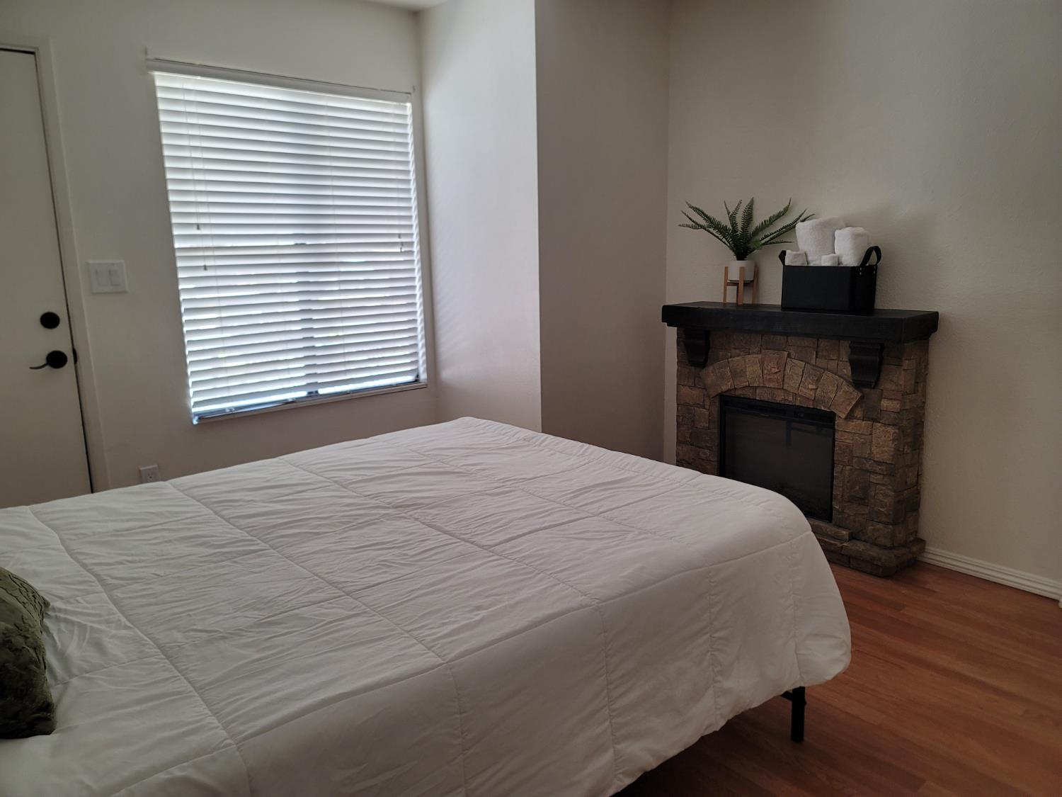 50689 Critter Creek Ln, Oakhurst, CA 93644