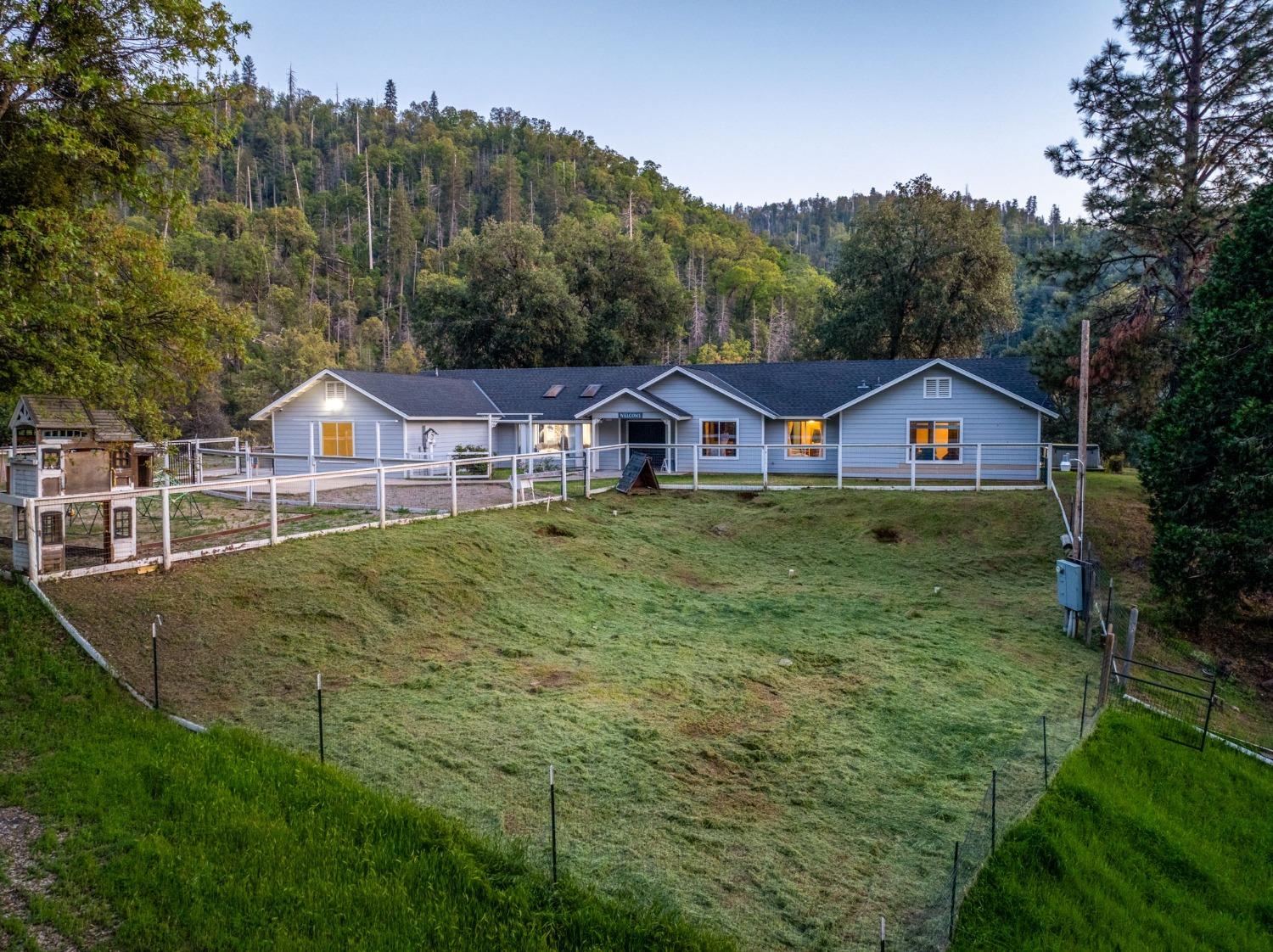 36345 Mudge Ranch Rd, Coarsegold, CA 93614