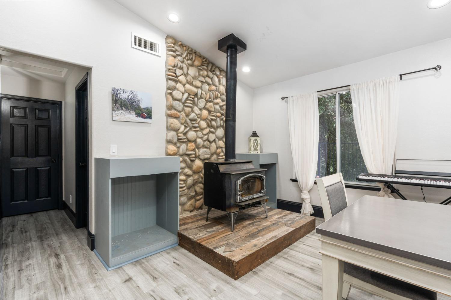 36345 Mudge Ranch Rd, Coarsegold, CA 93614