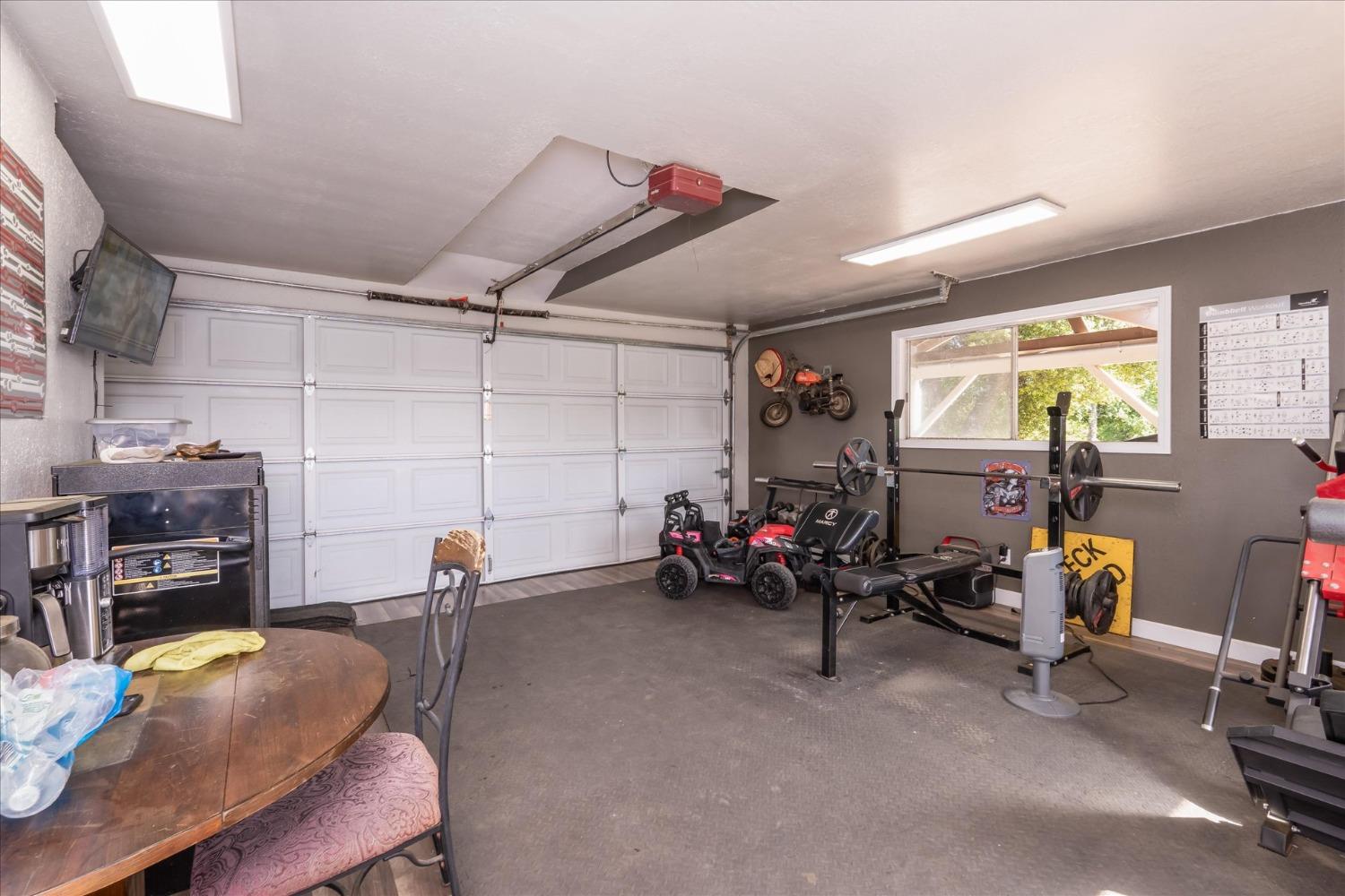 40700 Road 425 A, Oakhurst, CA 93644