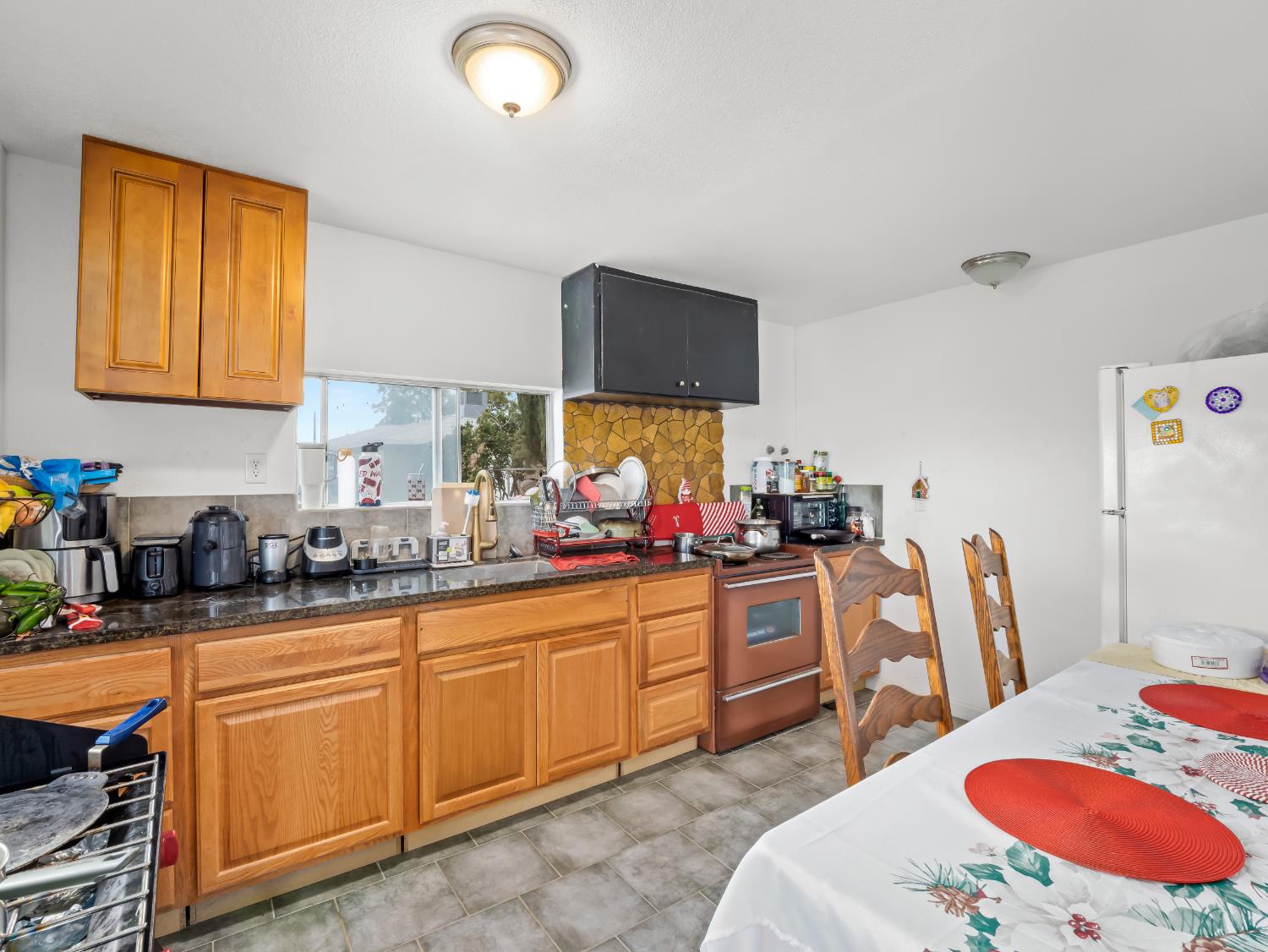 10375 W Kearney Blvd, Fresno, CA 93706