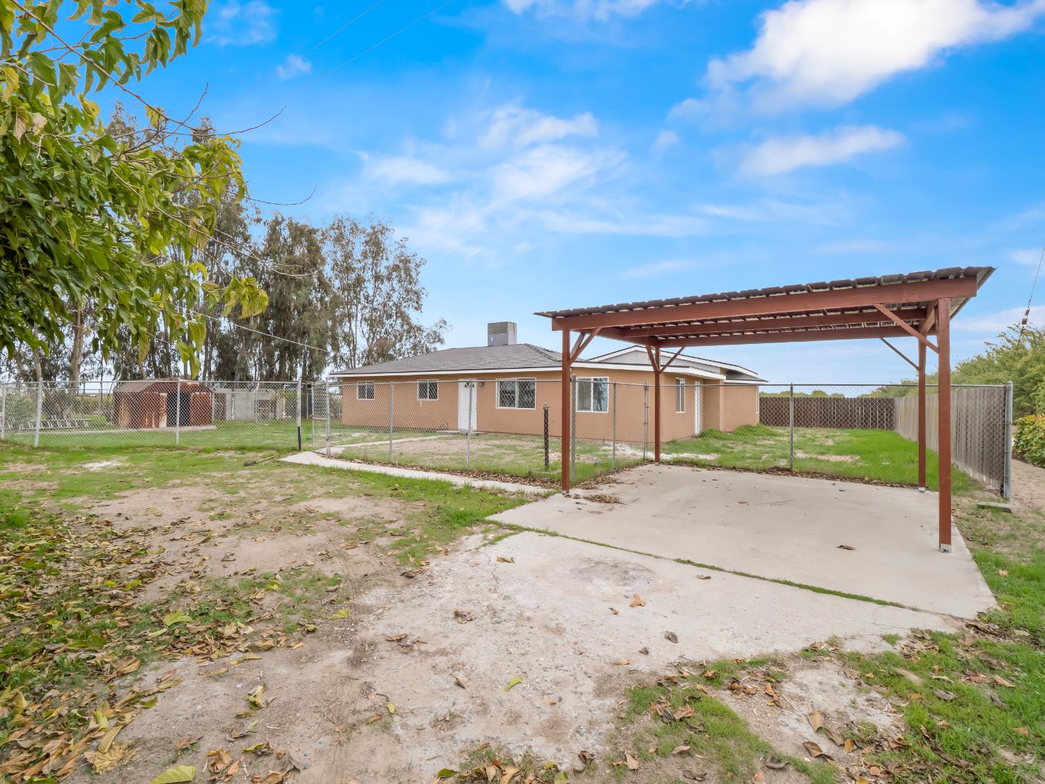 10375 W Kearney Blvd, Fresno, CA 93706