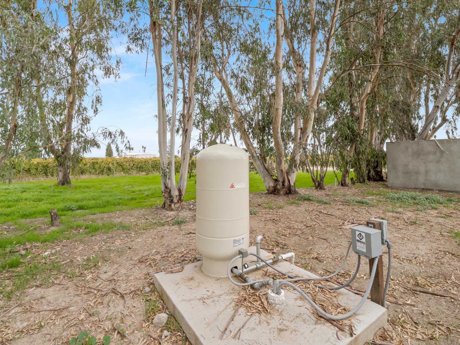 10375 W Kearney Blvd, Fresno, CA 93706