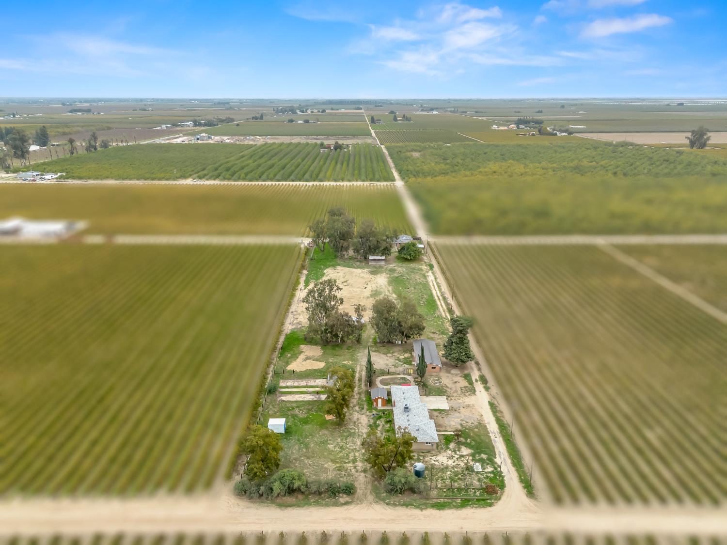 10375 W Kearney Blvd, Fresno, CA 93706