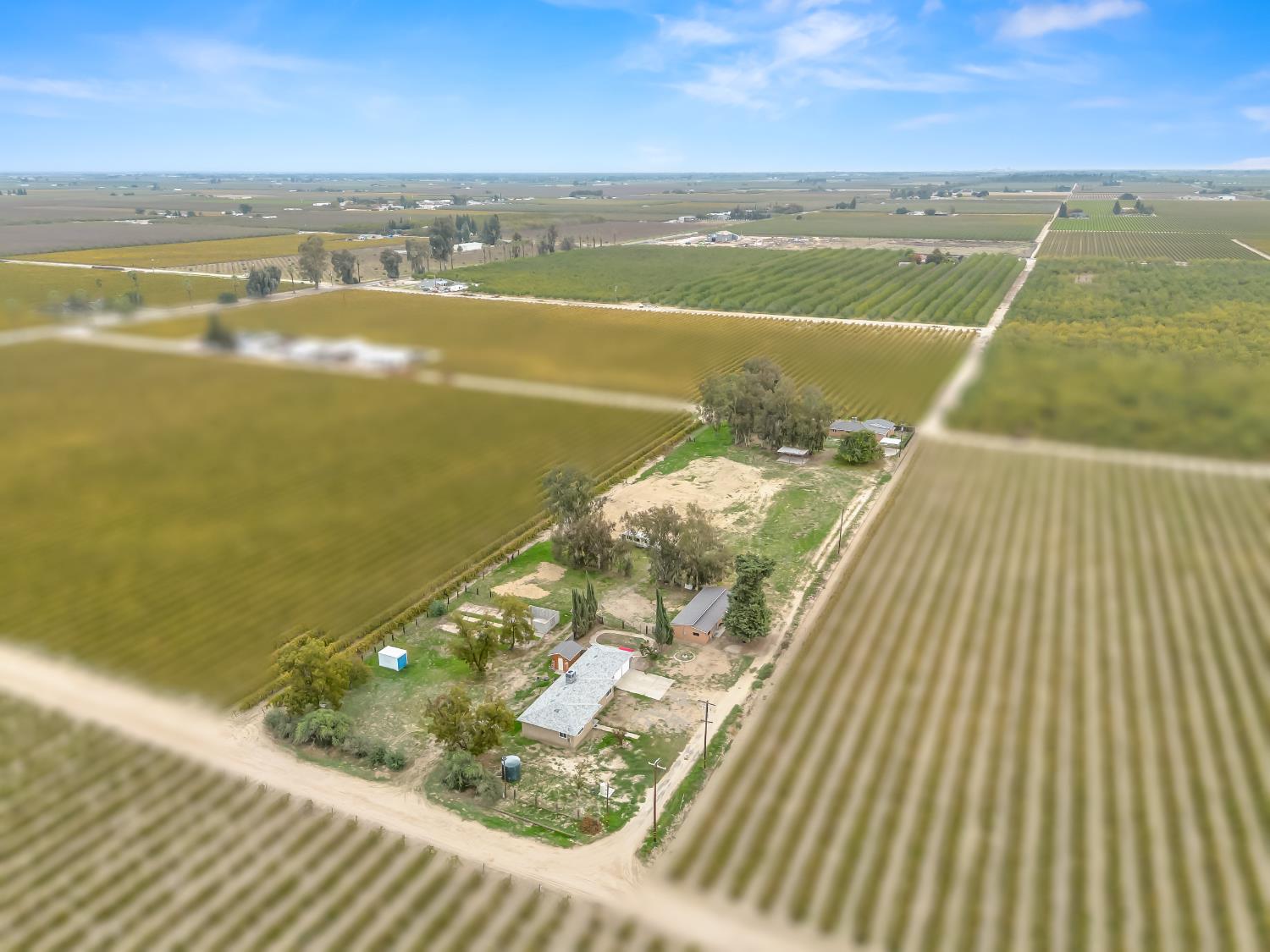 10375 W Kearney Blvd, Fresno, CA 93706