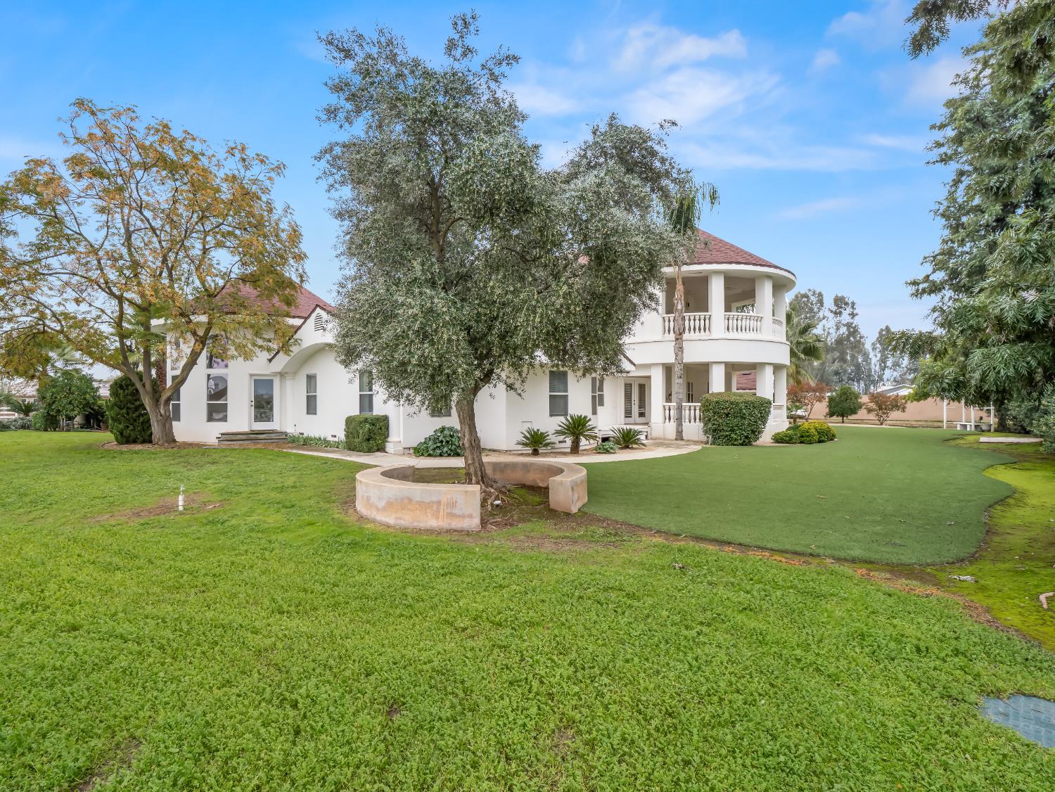 3933 N Greenwood Ave, Sanger, CA 93657