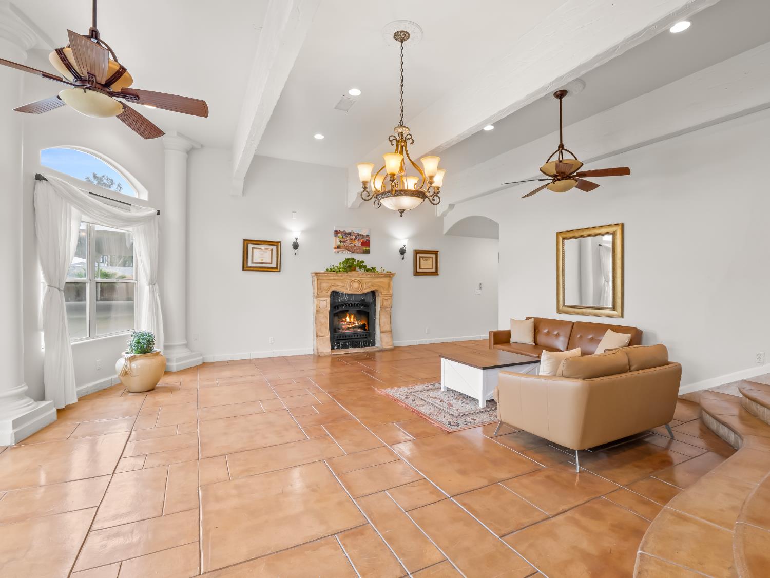 3933 N Greenwood Ave, Sanger, CA 93657