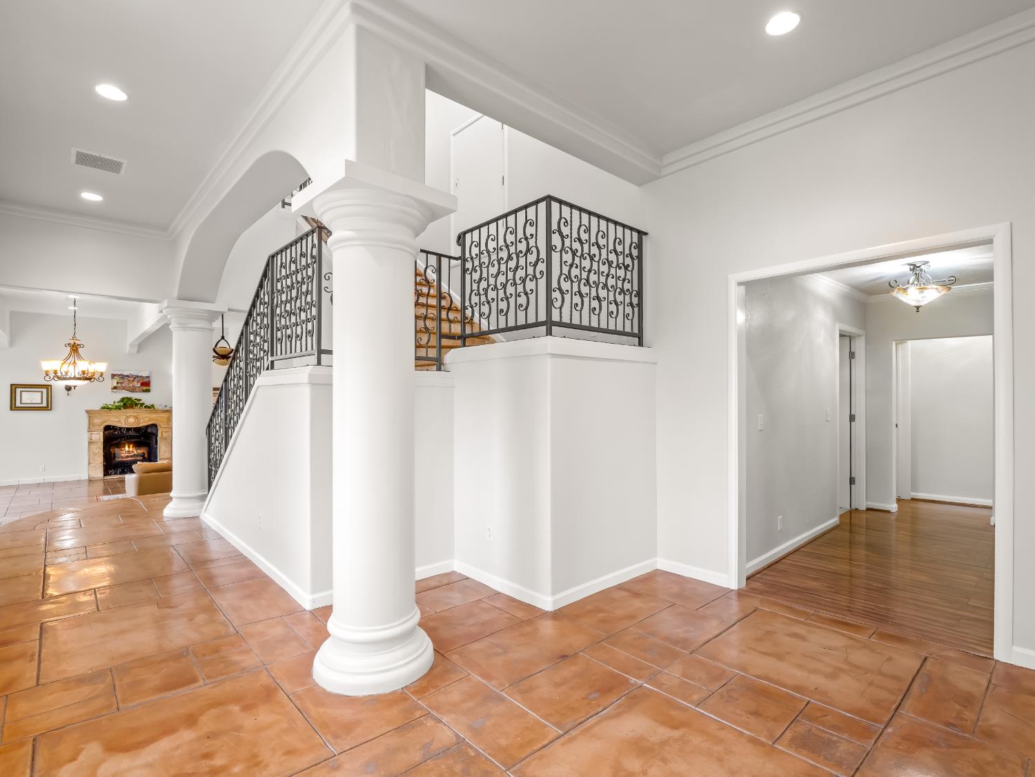 3933 N Greenwood Ave, Sanger, CA 93657