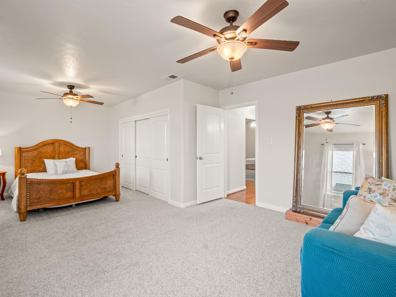 3933 N Greenwood Ave, Sanger, CA 93657