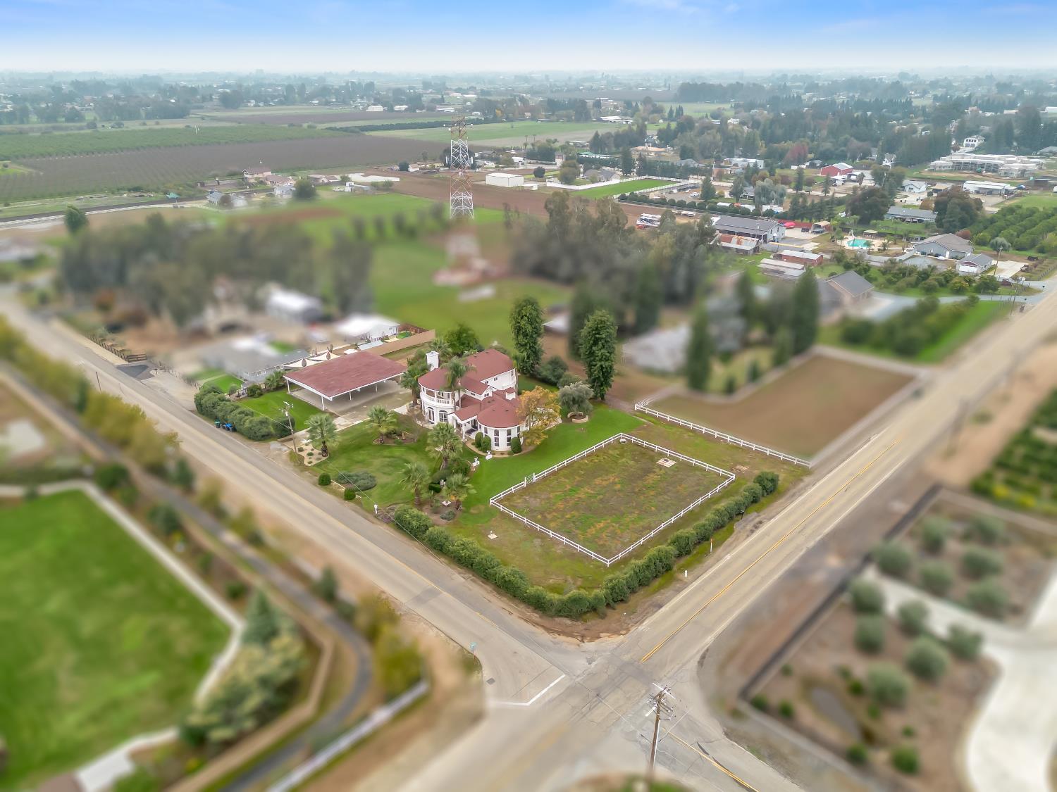 3933 N Greenwood Ave, Sanger, CA 93657