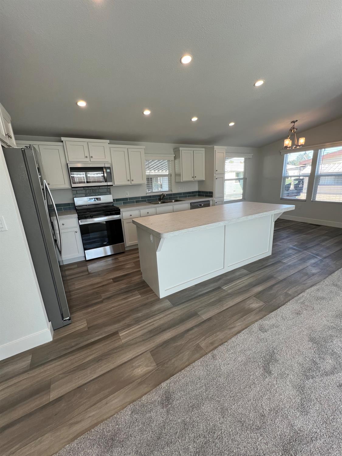 2706 W Ashlan Ave #299, Fresno, CA 93705